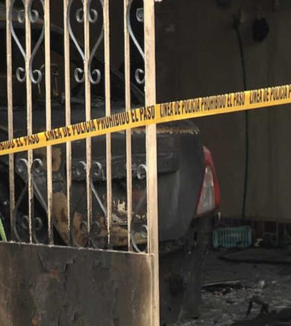 Incendian casa y auto de enfermeras en Yucatán