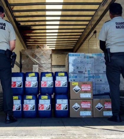 Aseguran en Sinaloa 30 mil litros de sustancias para fabricar droga sinténtica