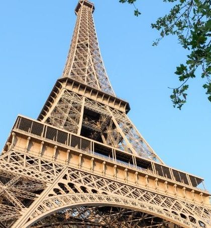 Conoce el monumento de la Torre Eiffel en su recorrido virtual 360°