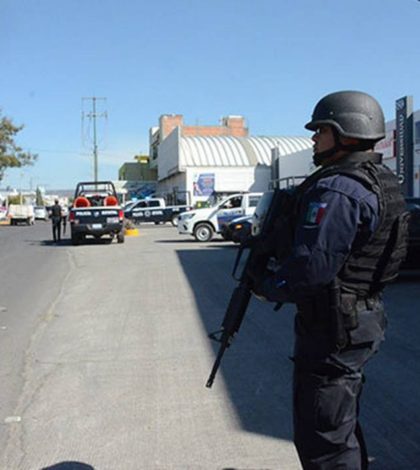 Disparan contra policías en Hidalgo y Querétaro