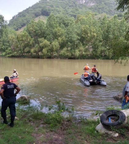 Continúa búsqueda de dos personas que cayeron al Río Gallinas, en Aquismón