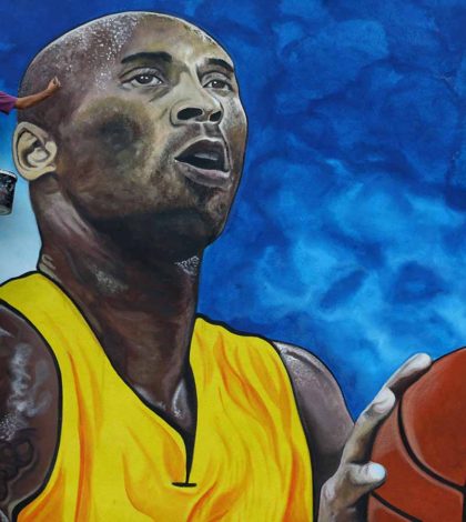 Con mural gigante honran a Kobe Bryant en Bosnia