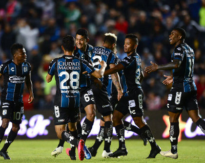 Querétaro: ya hay acuerdo para la  venta de  Gallos