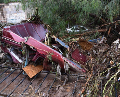 Habitantes de Zaragoza viven en constante riesgo de catástrofes por las lluvias