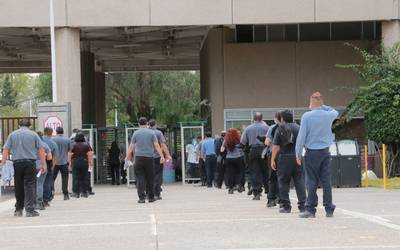 Detectan en la  Zona Industrial cien  trabajadores con Covid