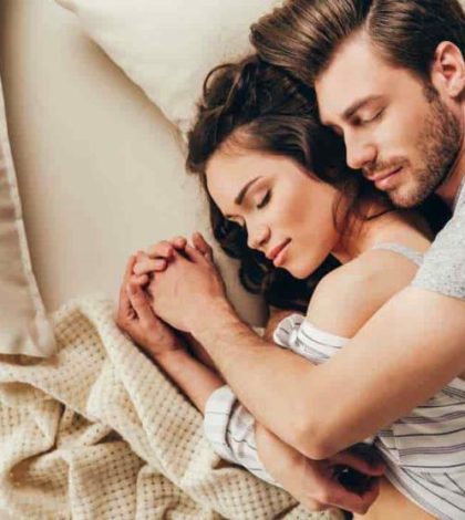 Dormir en pareja  hace bien al sueño