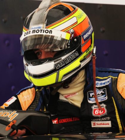 Javier “Che” Fernández administró su auto en el Autódromo de Querétaro