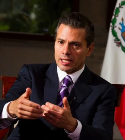 FGR acusa a Peña Nieto de traición a la patria, cohecho y delito electoral