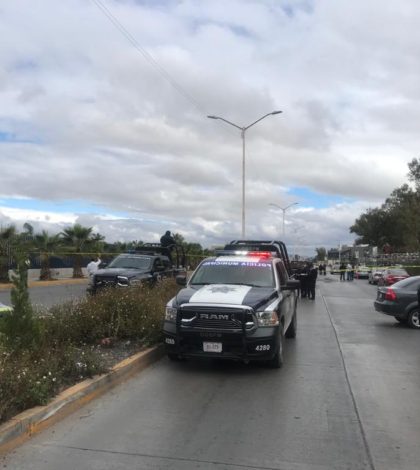 Balacera en Valle Dorado, por el Estadio Lastras; un policía lesionado y un hombre sin vida