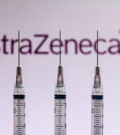 AstraZeneca investigará combinar su vacuna contra Covid con la Sputnik V rusa