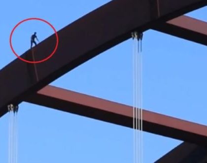 Youtuber acaba con fractura de cráneo tras saltar de un puente