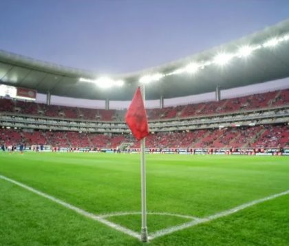 Chivas podría recibir aficionados en el Estadio Akron