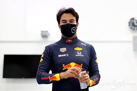 Checo Pérez: ‘en cinco carreras voy a llegar a mi  potencial con Red Bull’