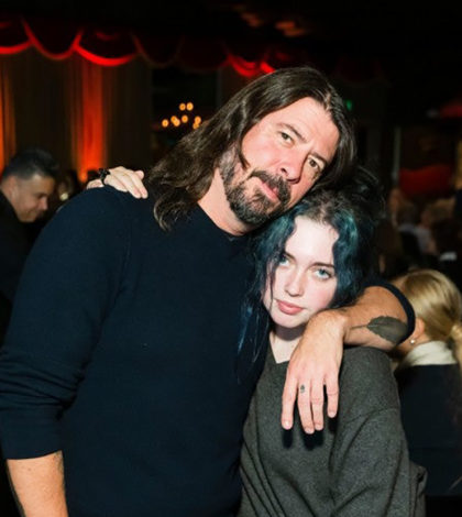 Dave Grohl de Foo Fighters sueña con ser el baterista de su hija algún día