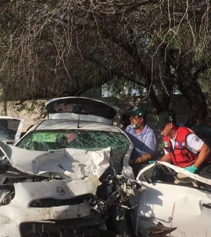 Sufre accidente vial equipo de Ricardo Gallardo, un muerto