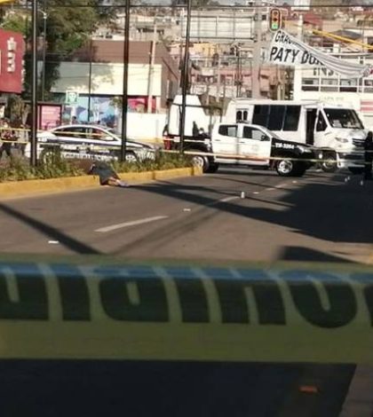 Al menos 15 balazos le arrebataron  la vida a un hombre en Naucalpan