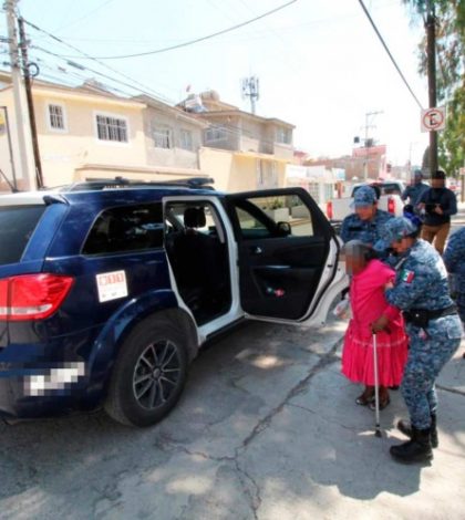 Rescatan a abuelita que era obligada a pedir limosna en Hidalgo