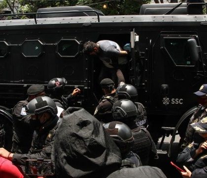 Detienen a 55 personas tras operativo para liberar predio invadido en Tlalpan
