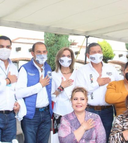 Promete Pedroza certidumbre laboral a trabajadores del Hospital Central