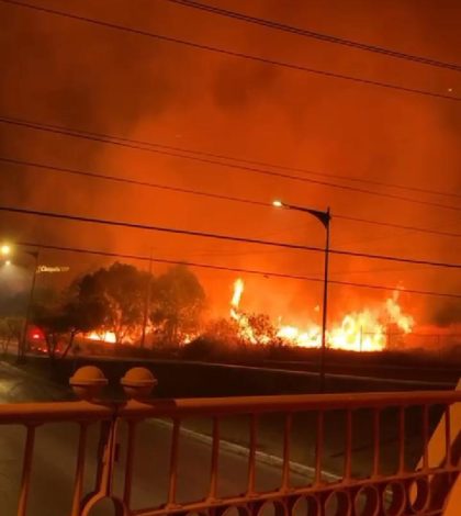 Voraz incendio consume pastizal junto a El Dorado (Videos)