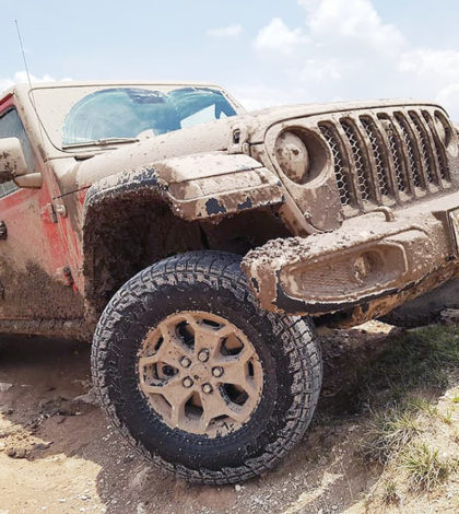 Jeep Gladiator V8 podría estar en  camino para los entusiastas