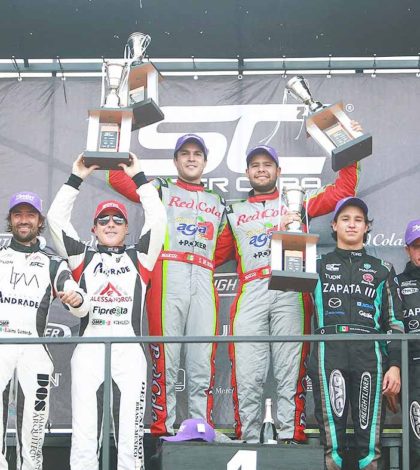 Salvador de Alba Jr. y Marco Marín triunfaron en la Copa Mercedes-Benz en San Luis Potosí