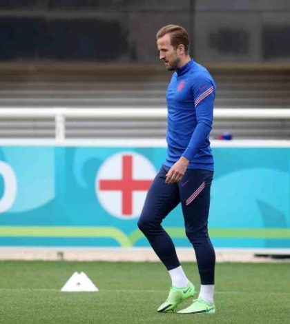 Inglaterra mantiene confianza total en Harry Kane