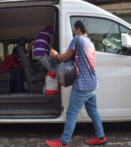 Rescatan a 35 migrantes centroamericanos en Puebla, entre ellos 19 menores