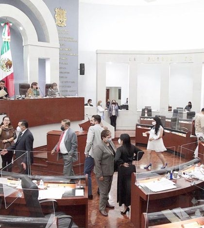 Rechaza Congreso terna del  Ejecutivo para magistrados del STJE