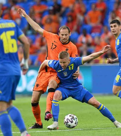 Holanda pasa un susto, pero somete a Ucrania