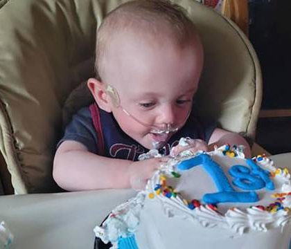 El bebé más prematuro del mundo celebra su primer cumpleaños