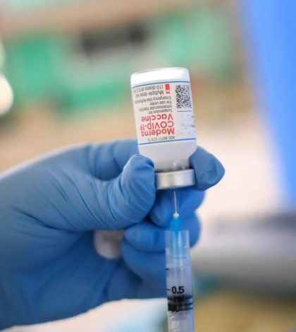 Lo que sabemos de la vacuna Moderna contra Covid-19