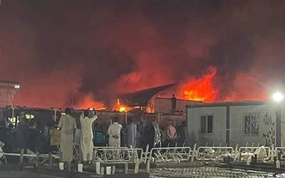 45 muertos deja incendio en unidad COVID-19 de un hospital iraquí