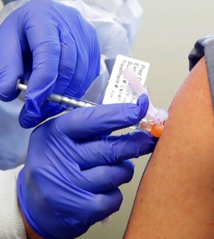 Autorizan aplicación de vacuna antiCovid a mayores de 18 años en 2 municipios de Sinaloa