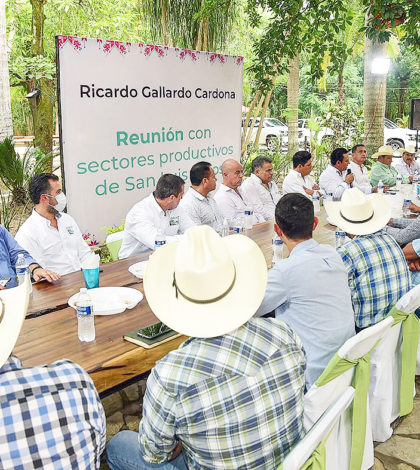 Impulsará Gallardo desarrollo de cañeros sin afectar el turismo en la Huasteca