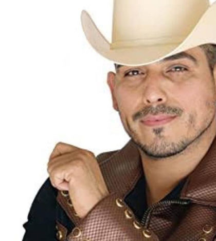 Espinoza Paz reaparece en televisión con este personaje en «La Desalmada»