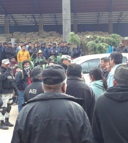 Tras 3 días retenidos, liberan a más de 50 agentes de Oaxaca y de la Guardia Nacional