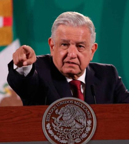 #Video: Ligan a Zerón con espionaje y López Obrador da mensaje