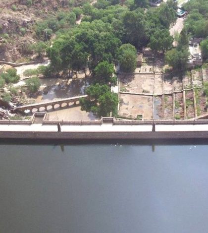Reiteran alerta por desfogue de la presa de San José