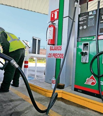 Hacienda anuncia reducción del subsidio semanal a gasolinas