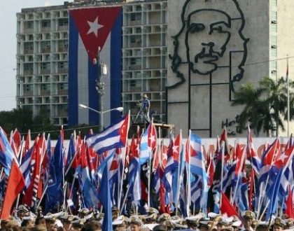 Artistas en Cuba instan a «defender la pPatria ante intento desestabilizador»